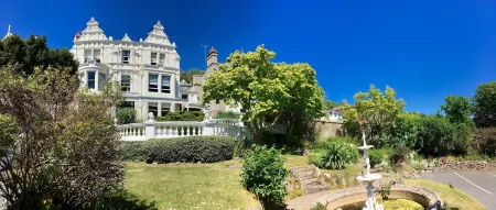 Escape Boutique B&B Отели рядом с достопримечательностью «Запад Шор Бич»