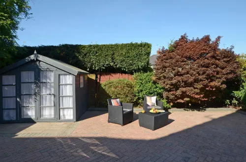 Ideal for Alton Towers, Staffordshire and the Peak District - Scenic