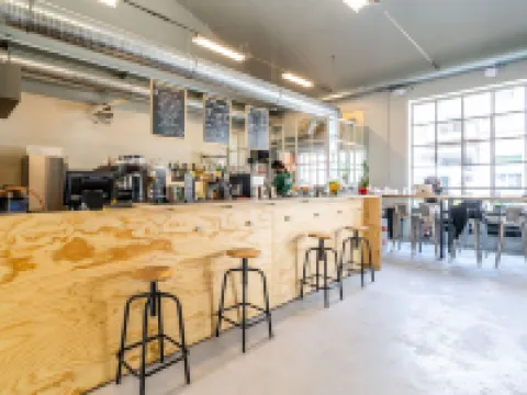 ボヴィーザ アーバン ガーデン ミラノのホテル