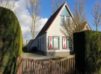 Modern Beach Retreat Sauna Hotels in Breskens