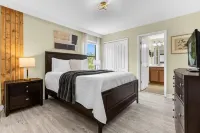 5 Bedrooms S / Champions Gate Home by RedAwning Hotels in Four Corners