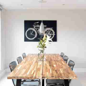 Fabulous Central Windsor Town House with Parking Others