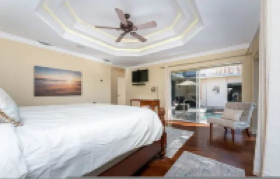 วี ฮิบิสคัส ฟรี สระว่ายน้ำอุ่น ท่าเรือ จักรยาน คายัค ตกปลา อุปกรณ์ - เดินไปยัง หมู่บ้านชาวประมง โรงแรมในปุนตากอร์ดา