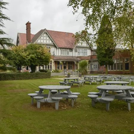 Chase Inn by Greene King Inns