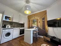 Appartement Proche de Paris au Centre Ville Tout Confort Hotels in Clichy-sous-Bois