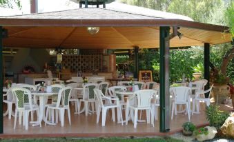 Relaxing Apartment for 2 People in Residence