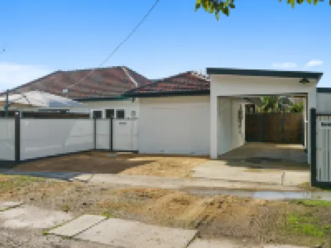 Benson House & Benson Lodge Hotels in Benalla