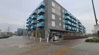 Barking 2 Bed Apt with Parking & Good Travel Links Barking 주변 호텔