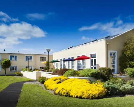 Park Inn by Radisson Shannon Airport Hotels in County Clare