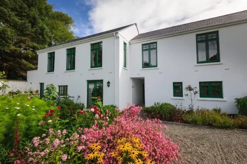 Milntown Self Catering Apartments Hotel a Ramsey