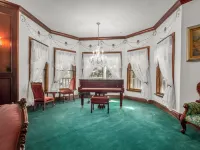Luxary Castle & SPA near Skiing Resort Hotele w: Wrightwood
