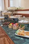 Hotel Cyrano - breakfast