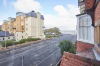 Host & Stay - the Lookout