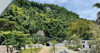 Lopez Beach Resort Hoteles en Sipalay