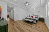 Lakeside Indio Escape: Game Room W/ AC