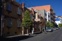 OYO Hotel Colón, Plaza Bicentenario, Zacatecas Centro - 2-Star