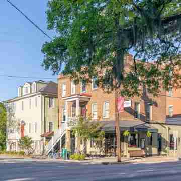 Habersham 2 Hotel Exterior