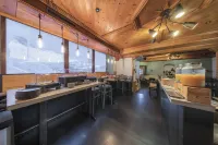 Hotel Quellenhof - Self Check-in & Adults Only - breakfast