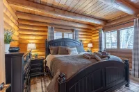 Cabin close to the Lake, Sleeps 8