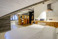 Olimp Hotel Hotels near Historical Museum