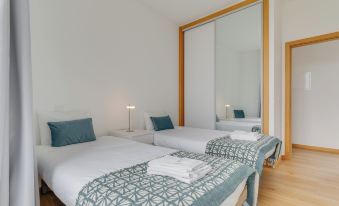 Cristiano Ronaldo Airport View