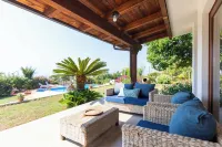 Francesco and Michaela Villas Hotels in Capo Vaticano