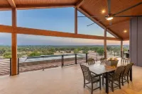 Johnson City Limits Home فنادق في Blanco County