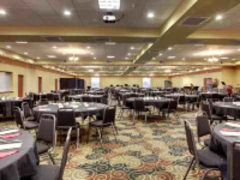 Cobblestone Hotel & Suites - Broken Bow Hoteles en Condado de Custer