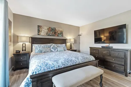 Escape to Desert Oasis - Palm Springs for a memorable vacation experience! Отели рядом с достопримечательностью «Palm Springs Convention Center»