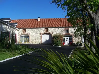 Authentic cottage in the countryside near Pau