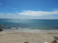 3 min from the beach! Lovely single-storey Ixora rental with terrace and balcony