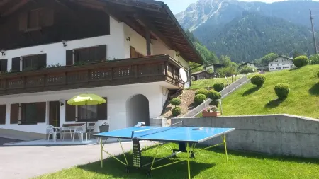 Sunny, quiet location with a view of the beautiful Montafon mountains