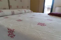 Residence Pinnetta - 4-seater apartment with free pool and WiFi