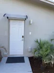 Excellent Studio Centraly Located