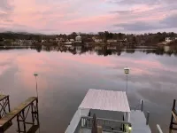 BEAUTIFUL LAKE HAMILTON COTTAGE - GREAT LOCATION, GREAT VIEWS - ADORABLE  3BD/3B