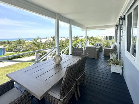 Second Wind - 3BR, 2BA With Atlantic Views! Отели в г. Элбоу Кей