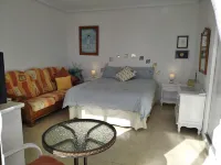 Lovely bright and cosy studio apartment