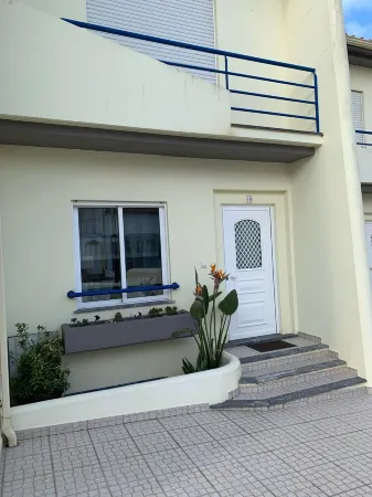 The maison de la tranquillité Отели в г. Atouguia da Baleia