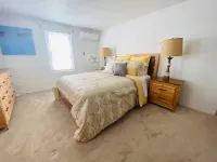 Cozy 2 bedroom,1 bath Apatment