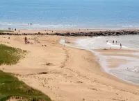 2 BR home 250m from Port Hood beach. Sleeps 6