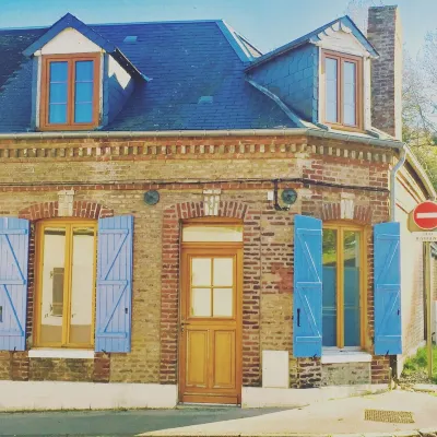 Individual accommodation with garden - 3 stars Hotels in Saint-Valery-sur-Somme