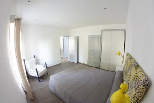 Charming apartment T3 (2 bedrooms) patio and terrace