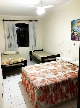 Praia Grande - Vila Caiçara 4-bedroom house with pool and barbecue -