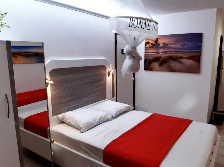 Studio Climatisé Piscine Plage 400m 2 à 3 Personnes Rénové en Août 2020