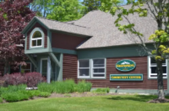 Condo < 1mi. from Mt. Snow / Free Shuttle