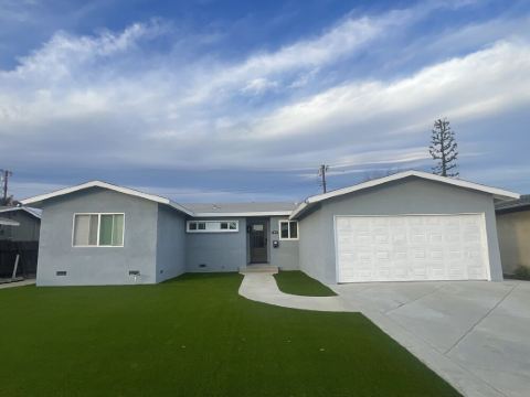 Near Claremont La Verne near highways 10 57 210 Memory foam Queen's bed