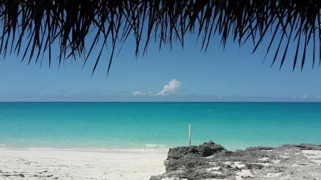 New 2 bed 2 bath Villa - near George Town and minutes from the beach!