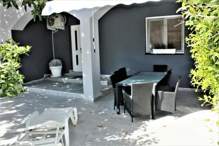 Master Suite Apartment