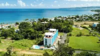 Oceanfront Paradise: Completely Renovated Stunning Condo with Breathtaking Views Hotels in Guaniquilla