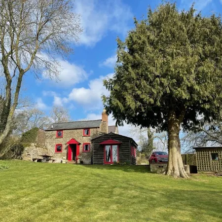 Camp Cottage the perfect  escape and hideaway for a couple and  dogs